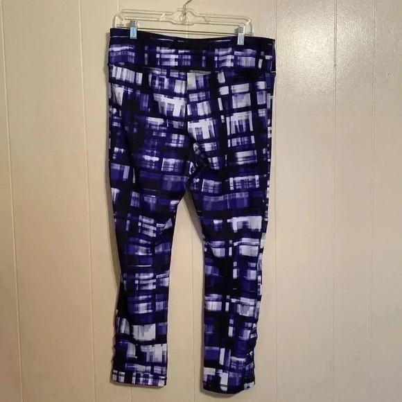 Chico’s Zenergy Leggings Size 2 (12/Large) Purple, black and white block pattern - Picture 2 of 8